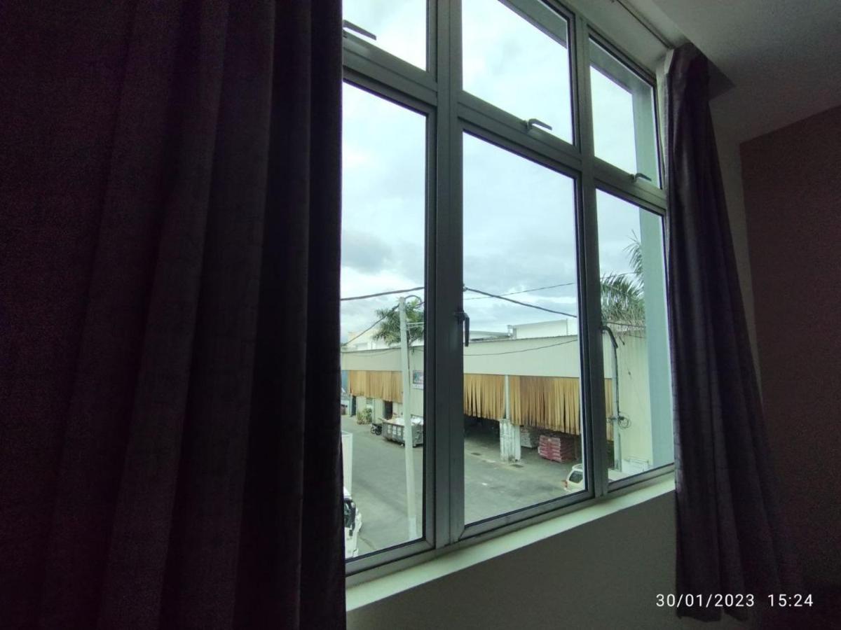 Kb Hotel Kepala Batas  Buitenkant foto